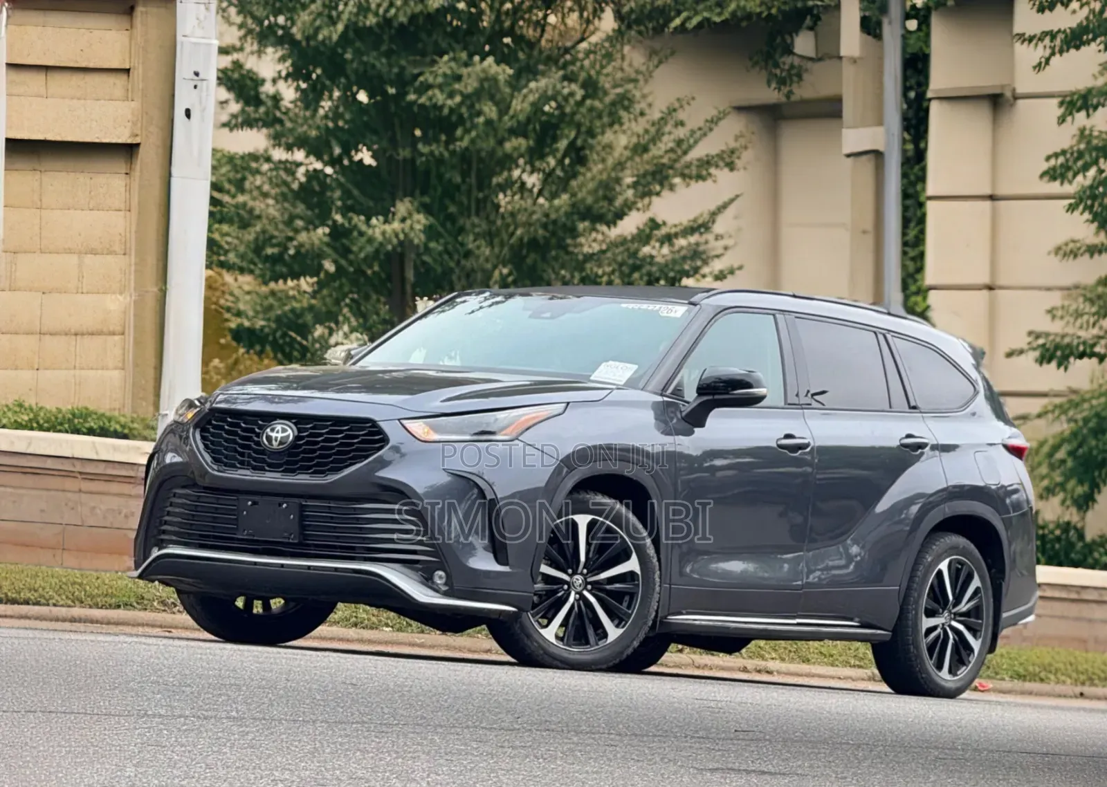 Toyota Highlander XSE 2022 Gray