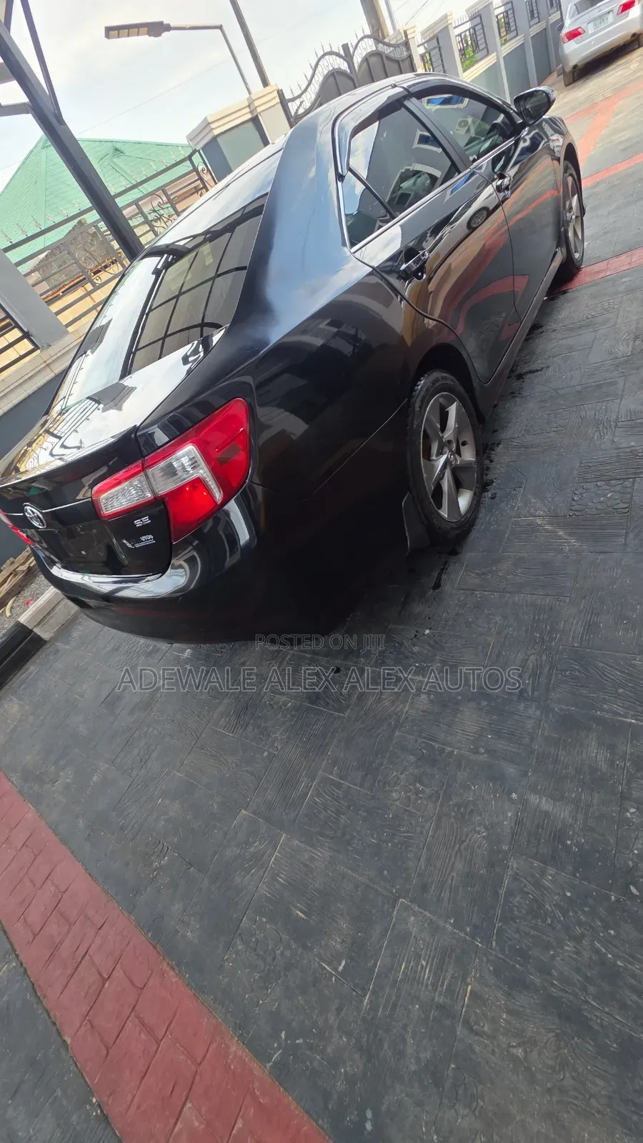 Toyota Camry SE 4dr Sedan (2.5L 4cyl 6A) 2014 Black