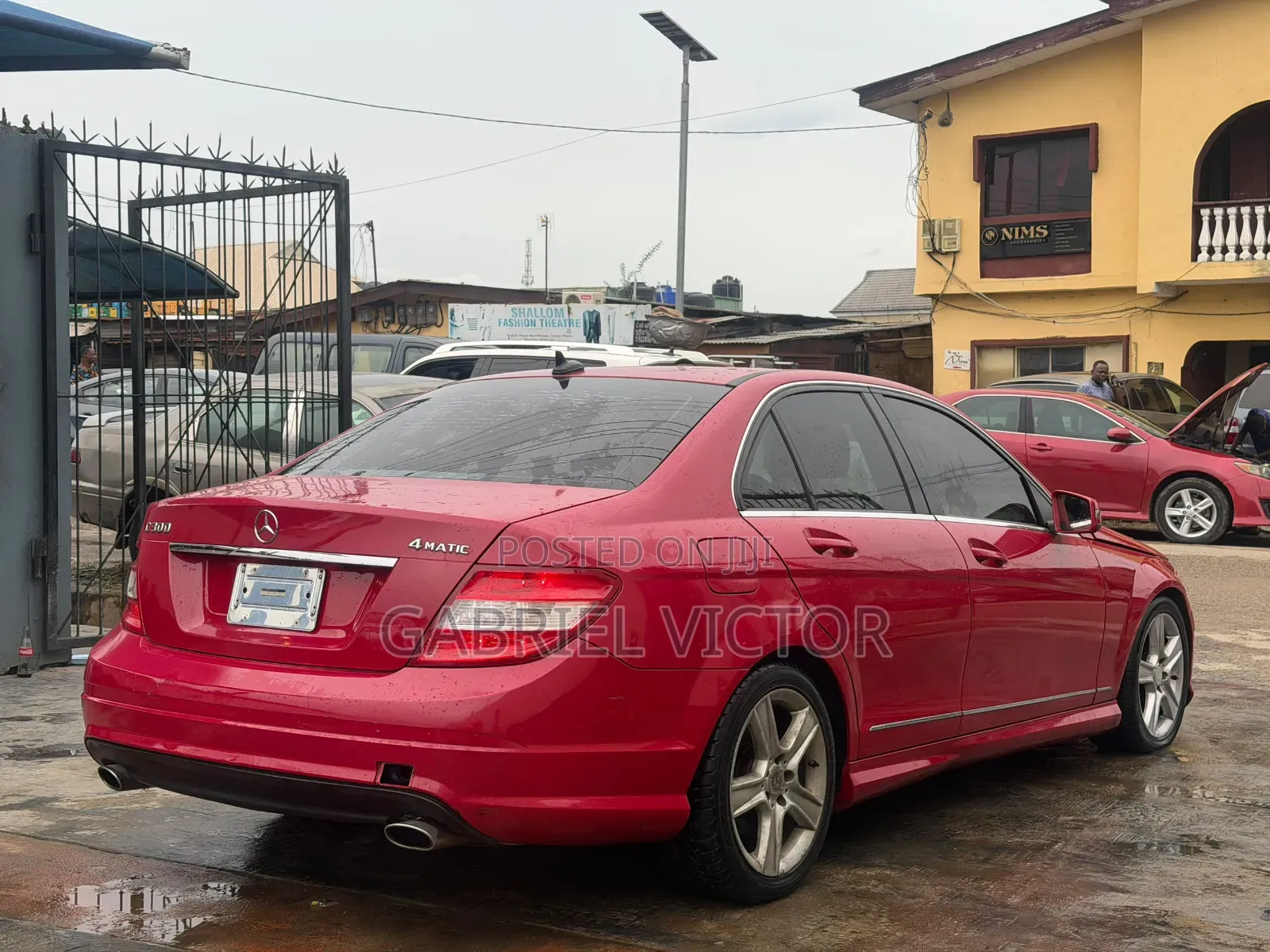 Mercedes-Benz C300 2008 Red