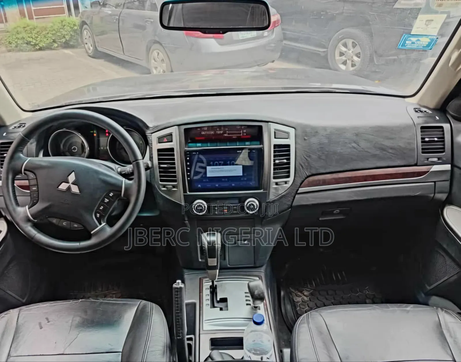 Mitsubishi Pajero 2015 Black