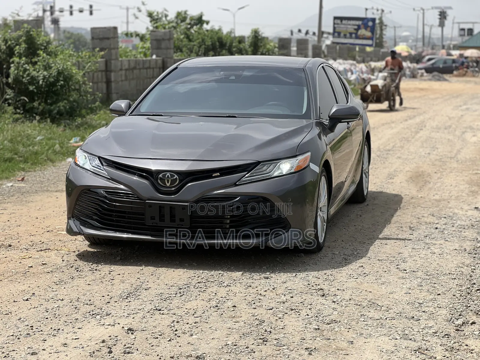 Toyota Camry XLE FWD (2.5L 4cyl 8AM) 2018 Gray