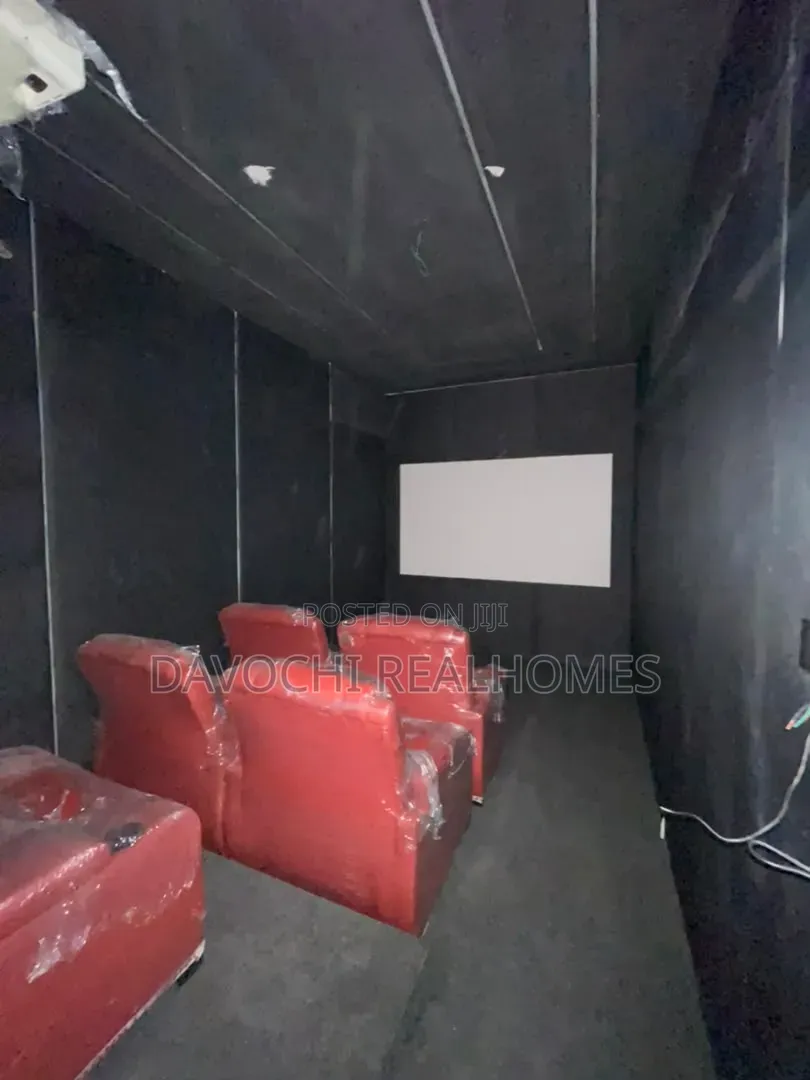 5bdrm Duplex in Off Lekki-Epe Expressway for sale