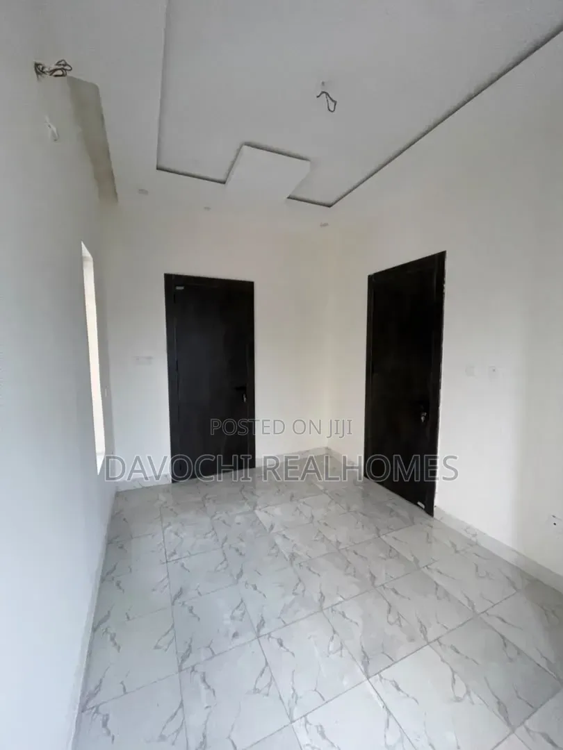 4bdrm Duplex in Lekki Phase 1 for sale