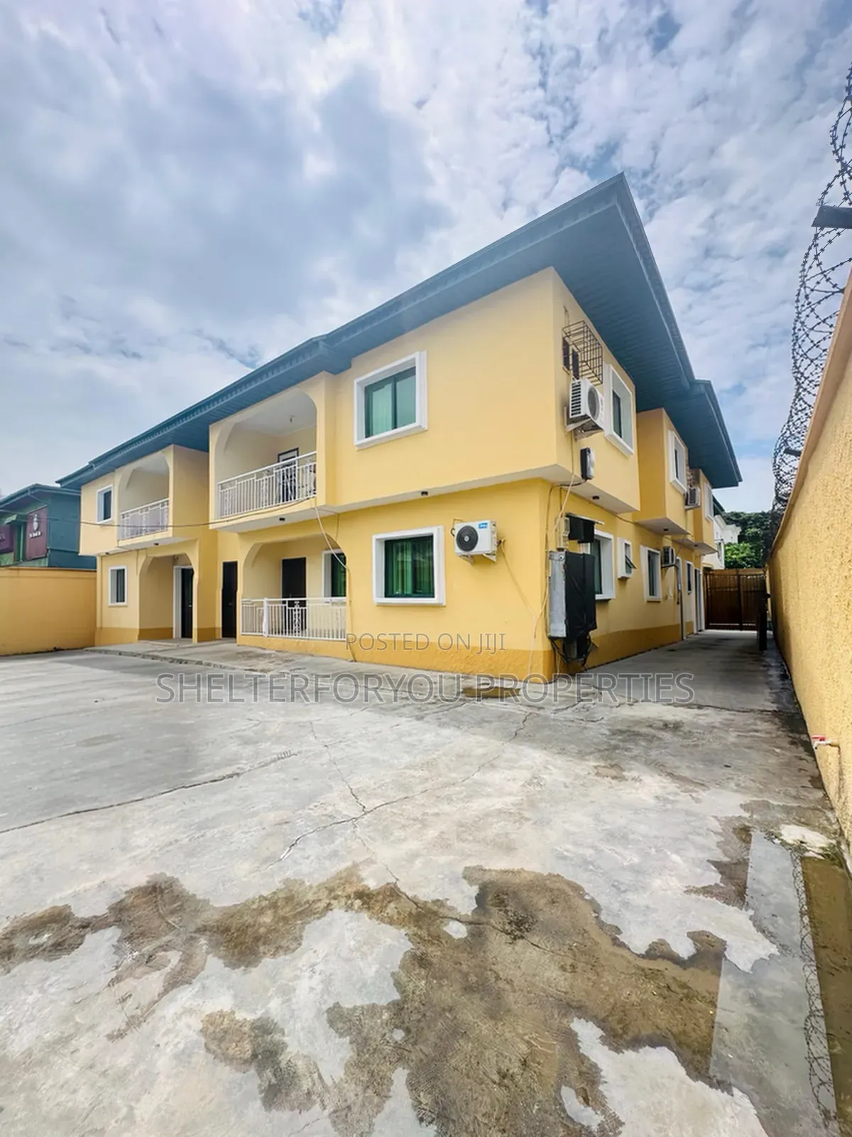 Studio Apartment in Lekki Phase 1 for rent