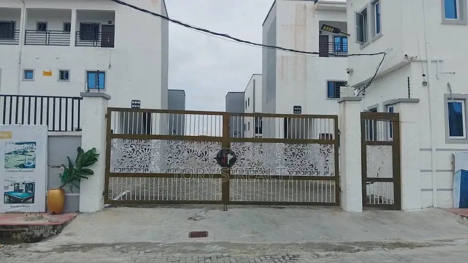 2bdrm Apartment in Sangotedo for rent