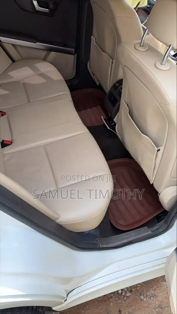 Mercedes-Benz GLK-Class Base GLK 250 BlueTEC 4dr AWD 4MATIC (2.1L 4cyl)