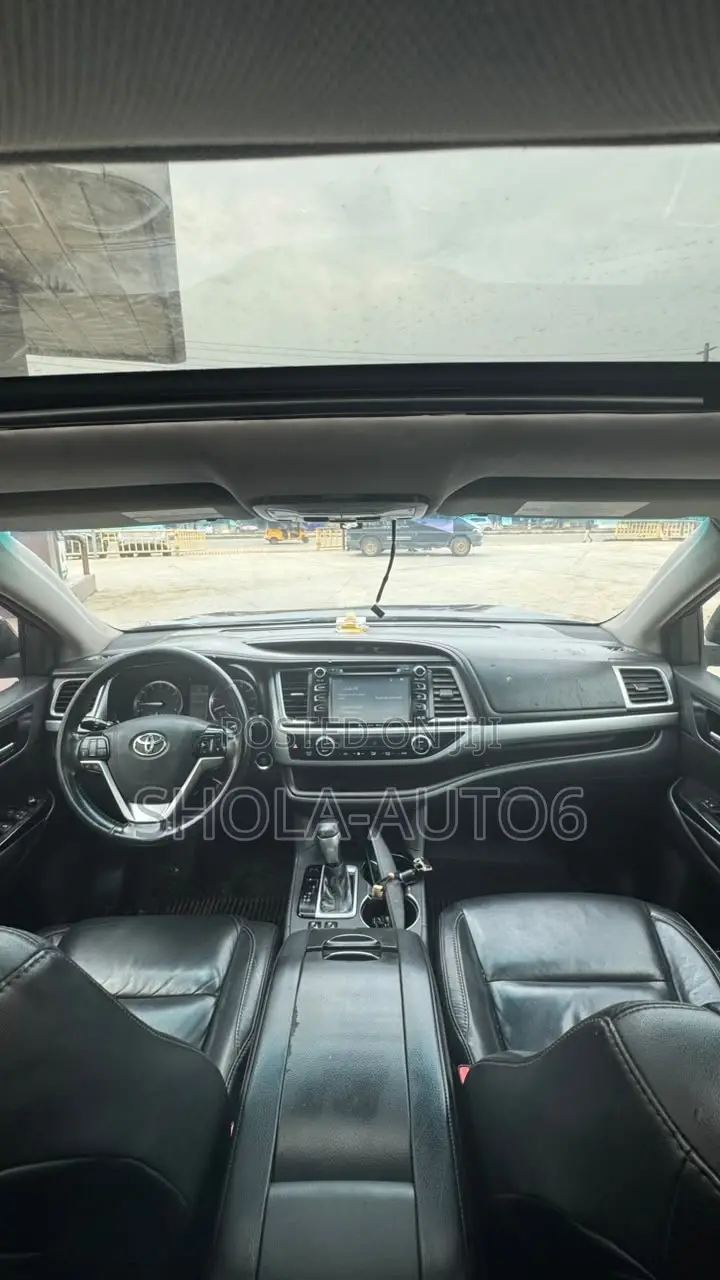 Toyota Highlander Limited 4x4 V6 (3.5L 6cyl 8A) 2017 Black
