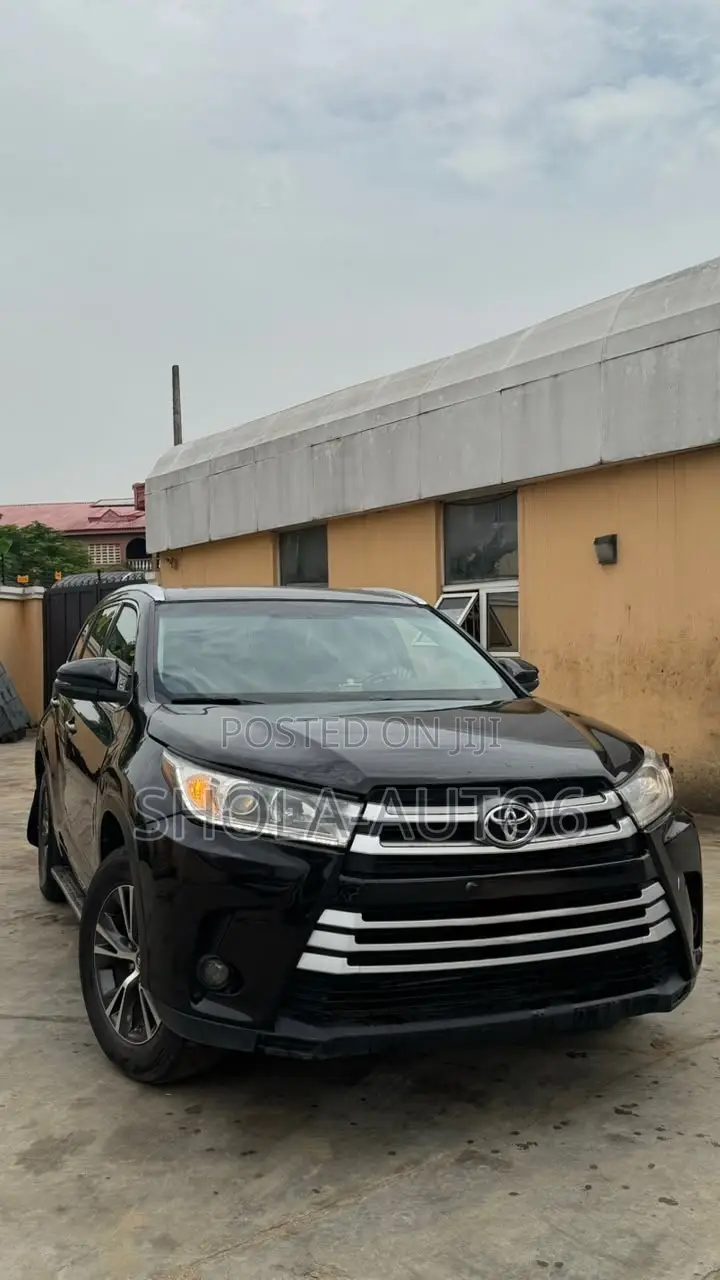 Toyota Highlander Limited 4x4 V6 (3.5L 6cyl 8A) 2017 Black