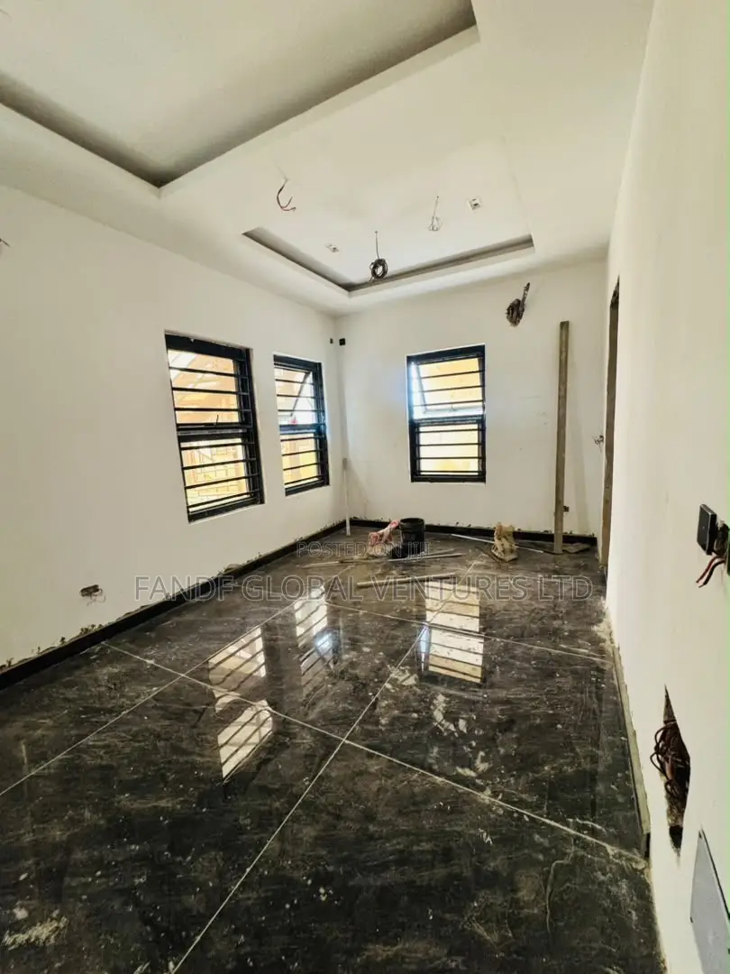 Furnished 5bdrm Duplex in Maryland for sale
