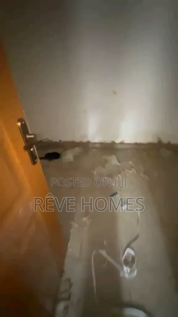 Mini Flat in Jibowu for rent