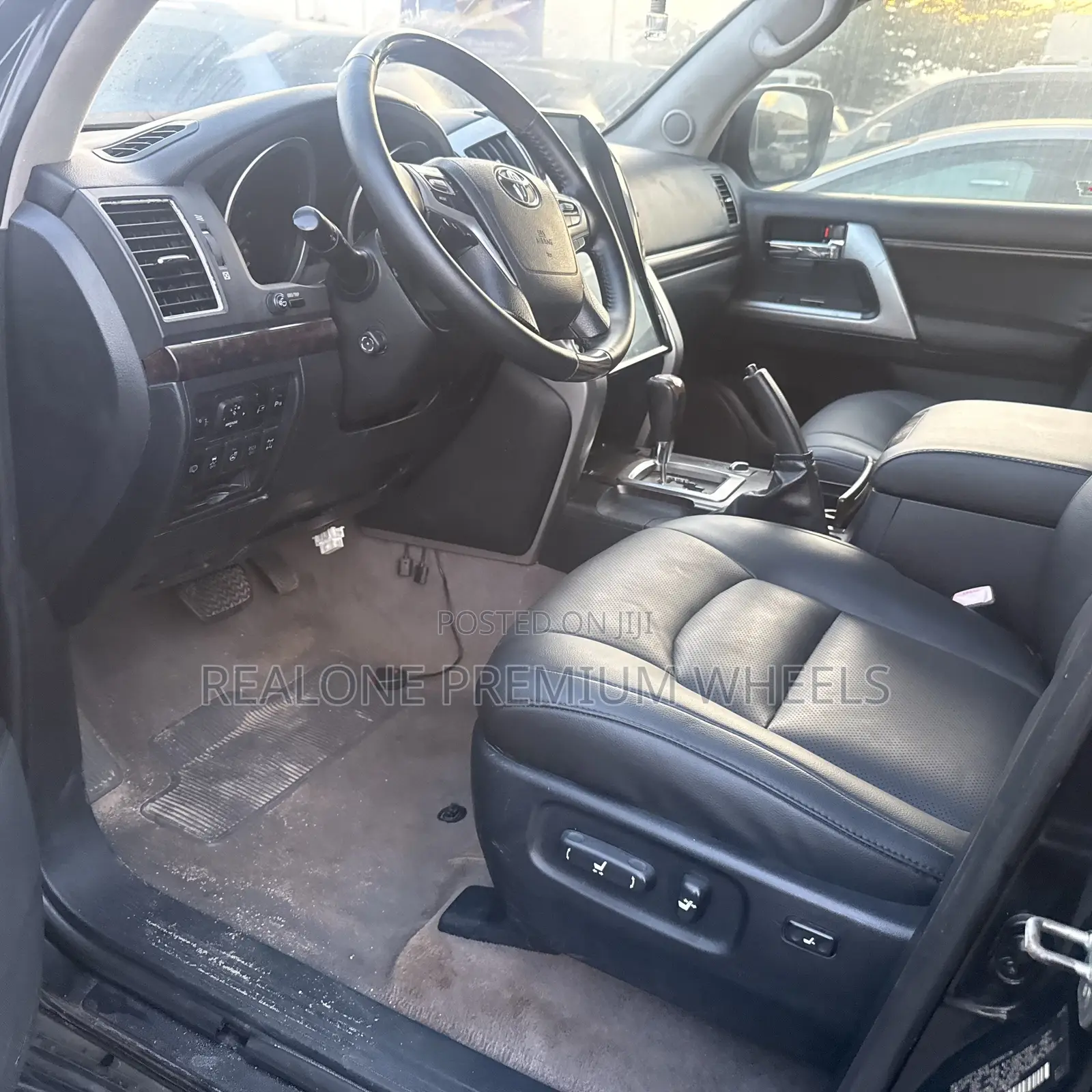 Toyota Land Cruiser 2020 Black