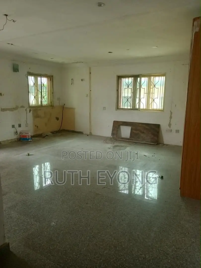 6bdrm Duplex in Lekki Phase 1 for rent
