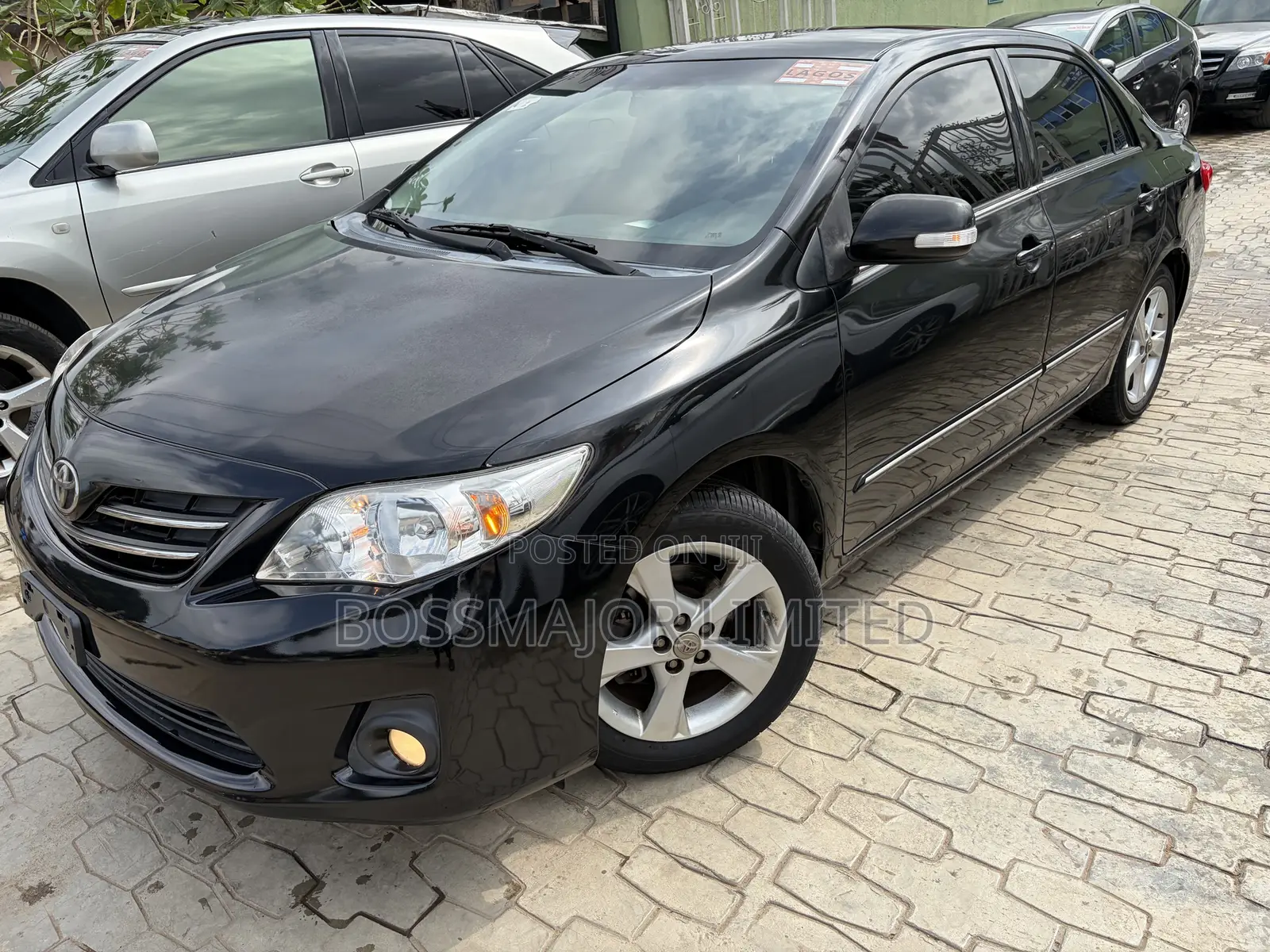 Toyota Corolla LE 4dr Sedan (1.8L 4cyl 4A) 2011 Black