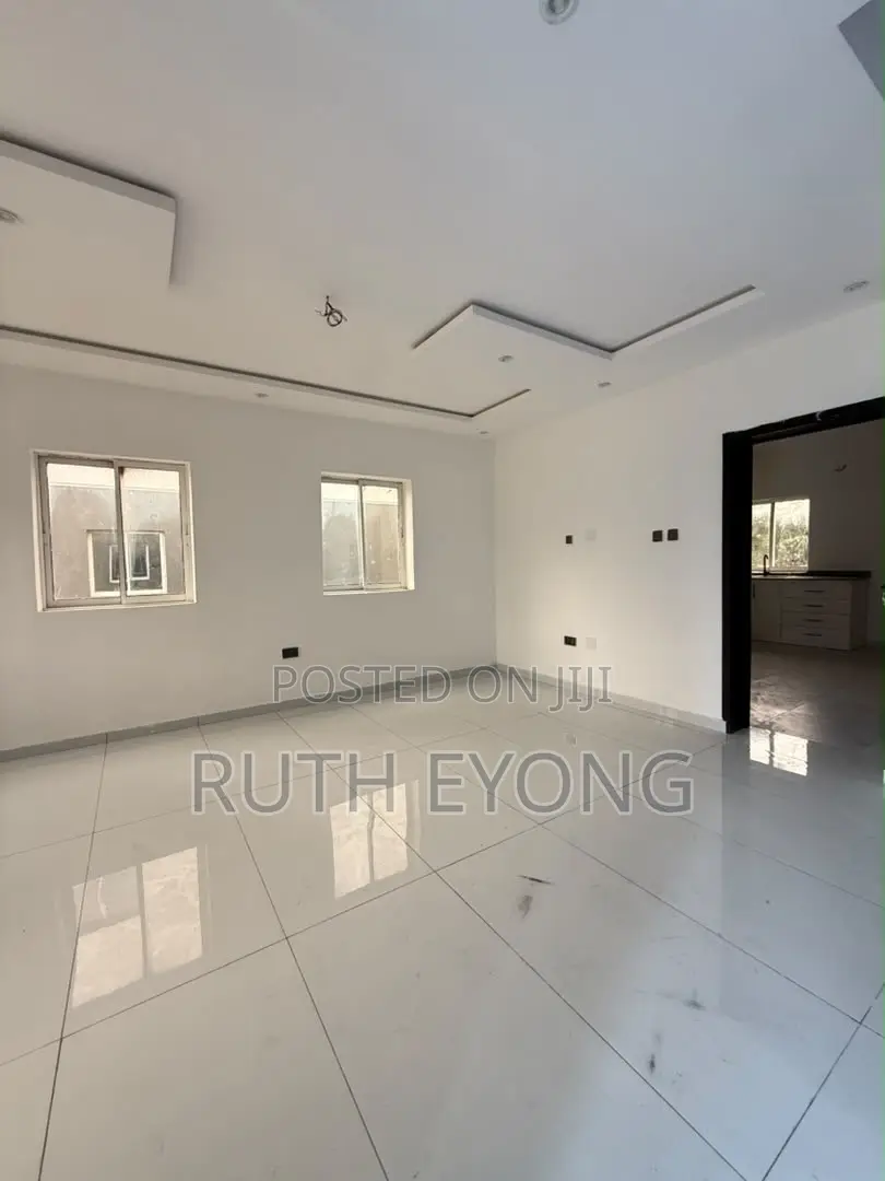 3bdrm Townhouse / Terrace in Ilaje / Lekki for rent