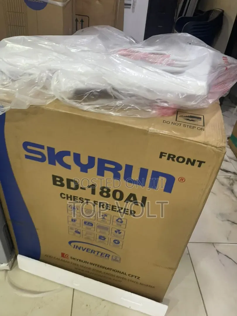 Skyrun 180L Large Capacity Chest Freezer