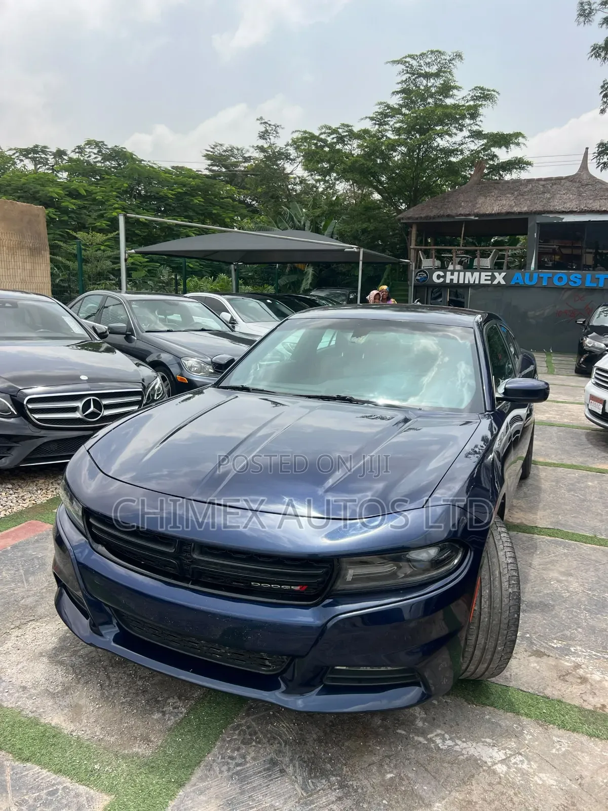 Dodge Charger SE 4dr Sedan (3.6L 6cyl 8A) 2015