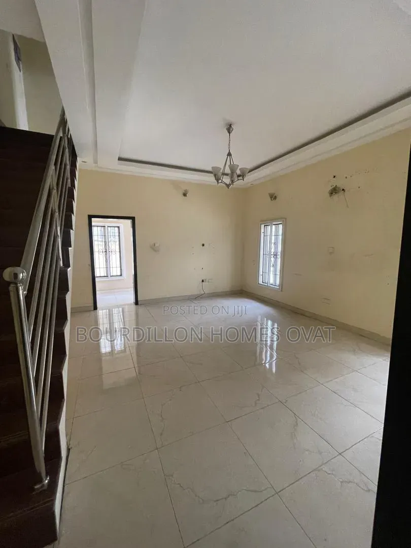 3bdrm Duplex in Chevron Lekki Lagos for rent