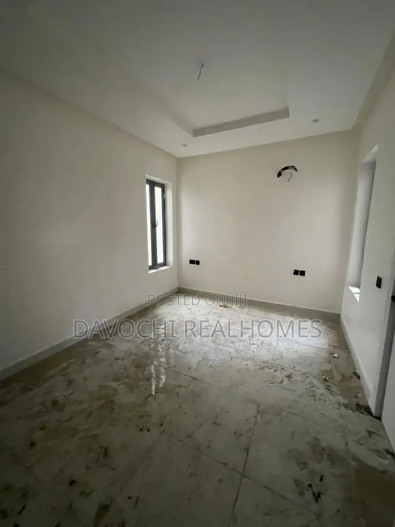 3bdrm Apartment in Ikate for rent