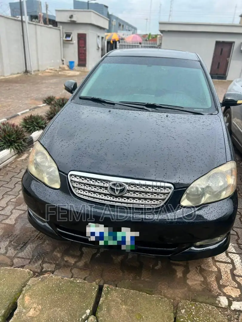 Toyota Corolla Sedan Automatic 2004 Black