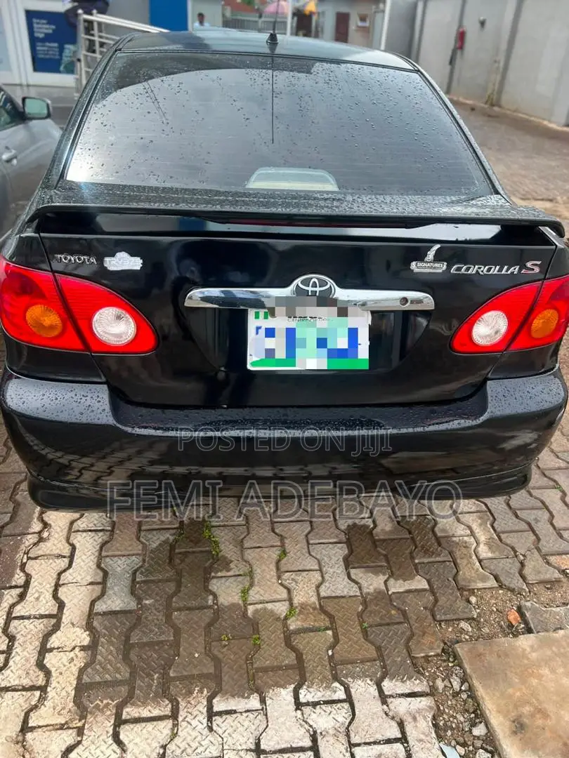 Toyota Corolla Sedan Automatic 2004 Black