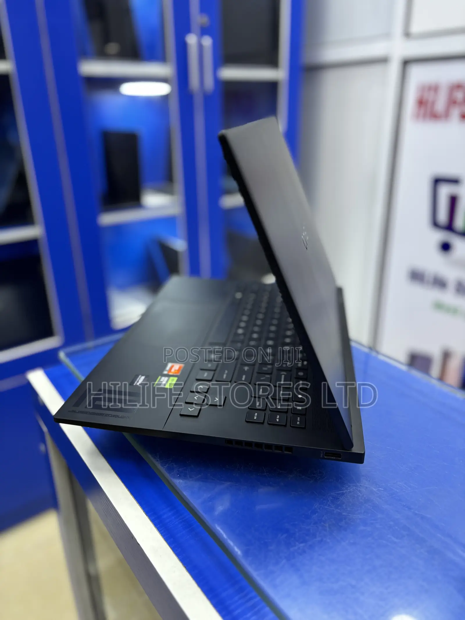 Laptop HP Omen 16 16GB AMD Ryzen 9 SSD 512GB