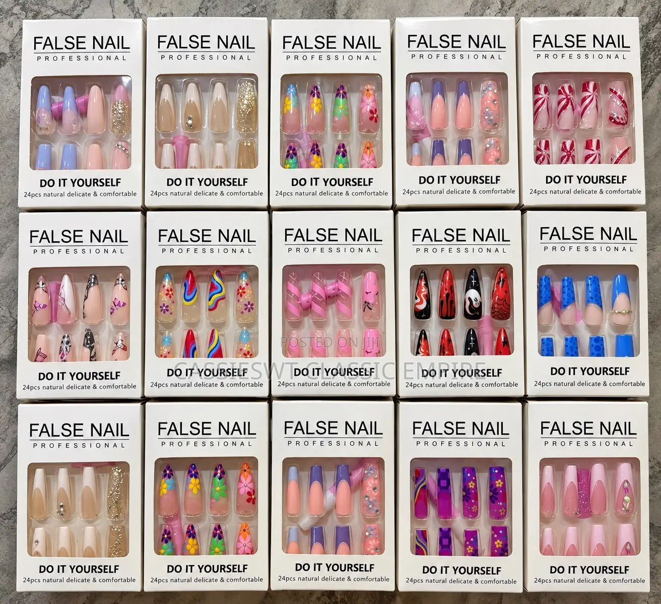 24-Piece Press-on False Nails – Artificial Nails in Various Designs