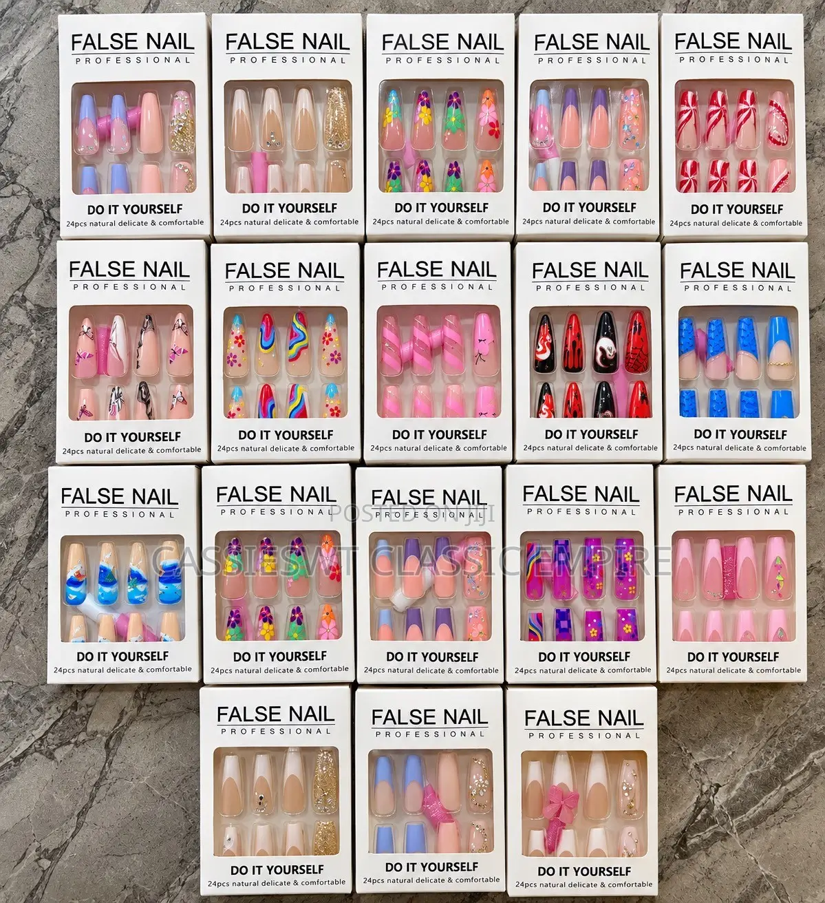 24-Piece Press-on False Nails – Artificial Nails in Various Designs