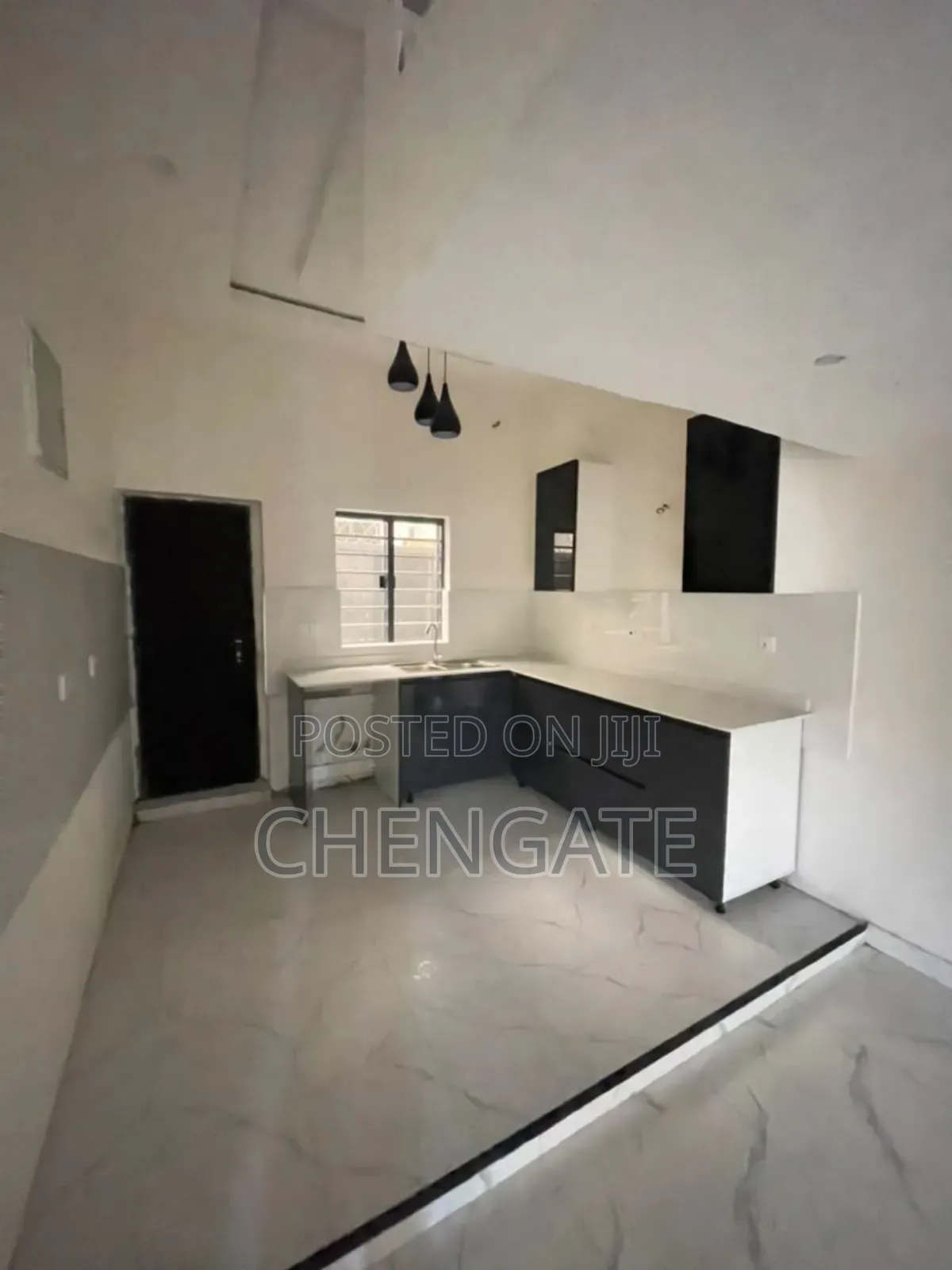4bdrm Duplex in Lekki Phase 1 for sale