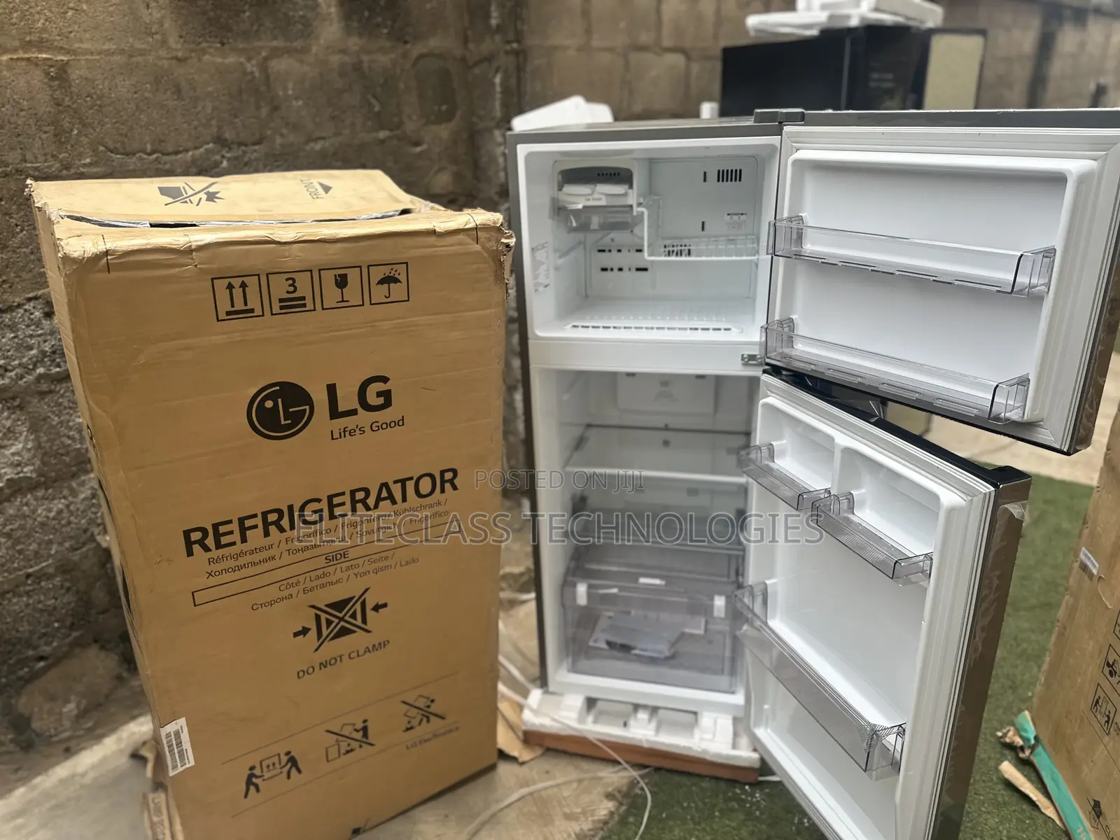 LG GL-C252SLBB Durable Home Refrigerator With Two Doors