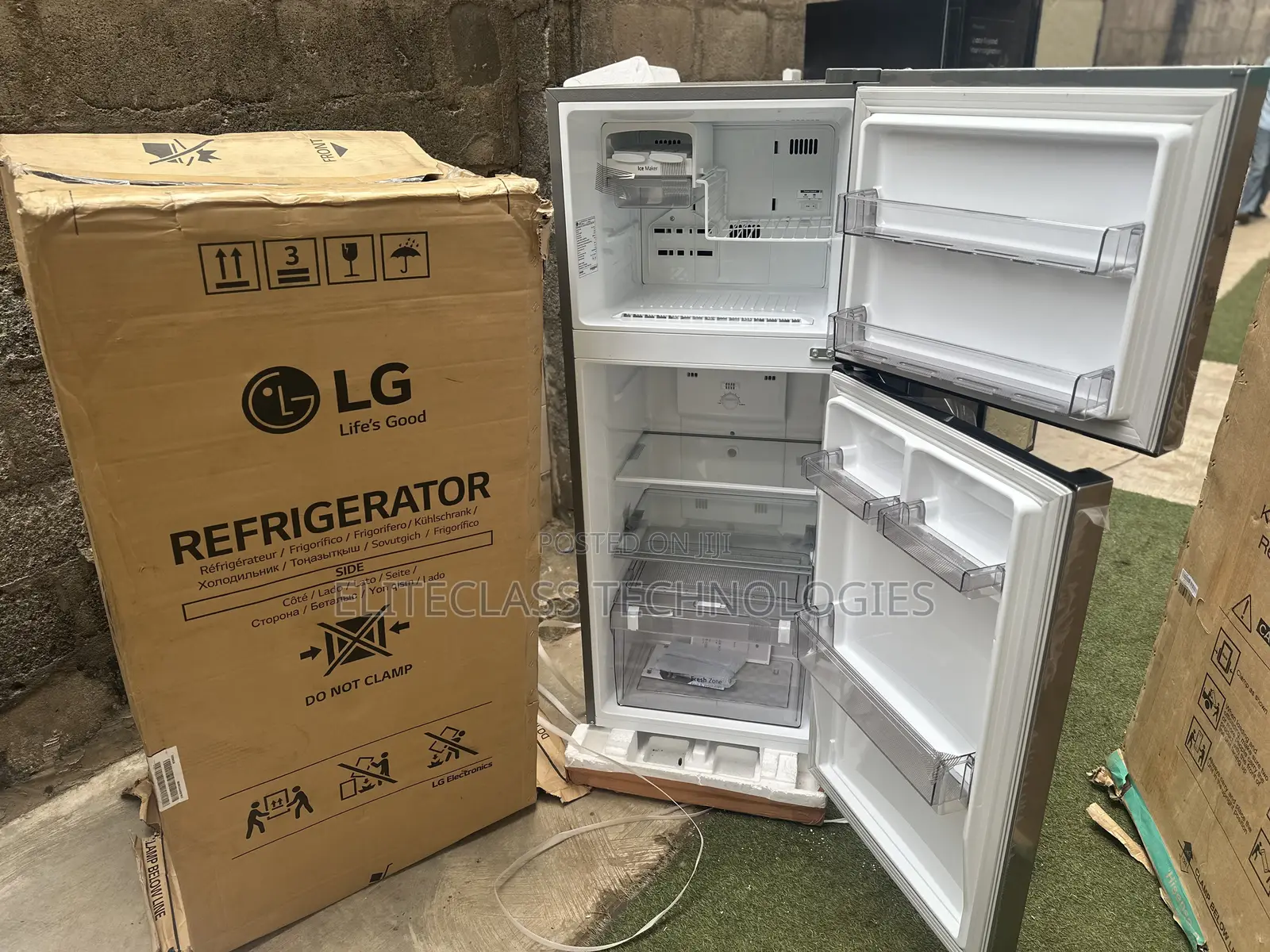 LG GL-C252SLBB Durable Home Refrigerator With Two Doors