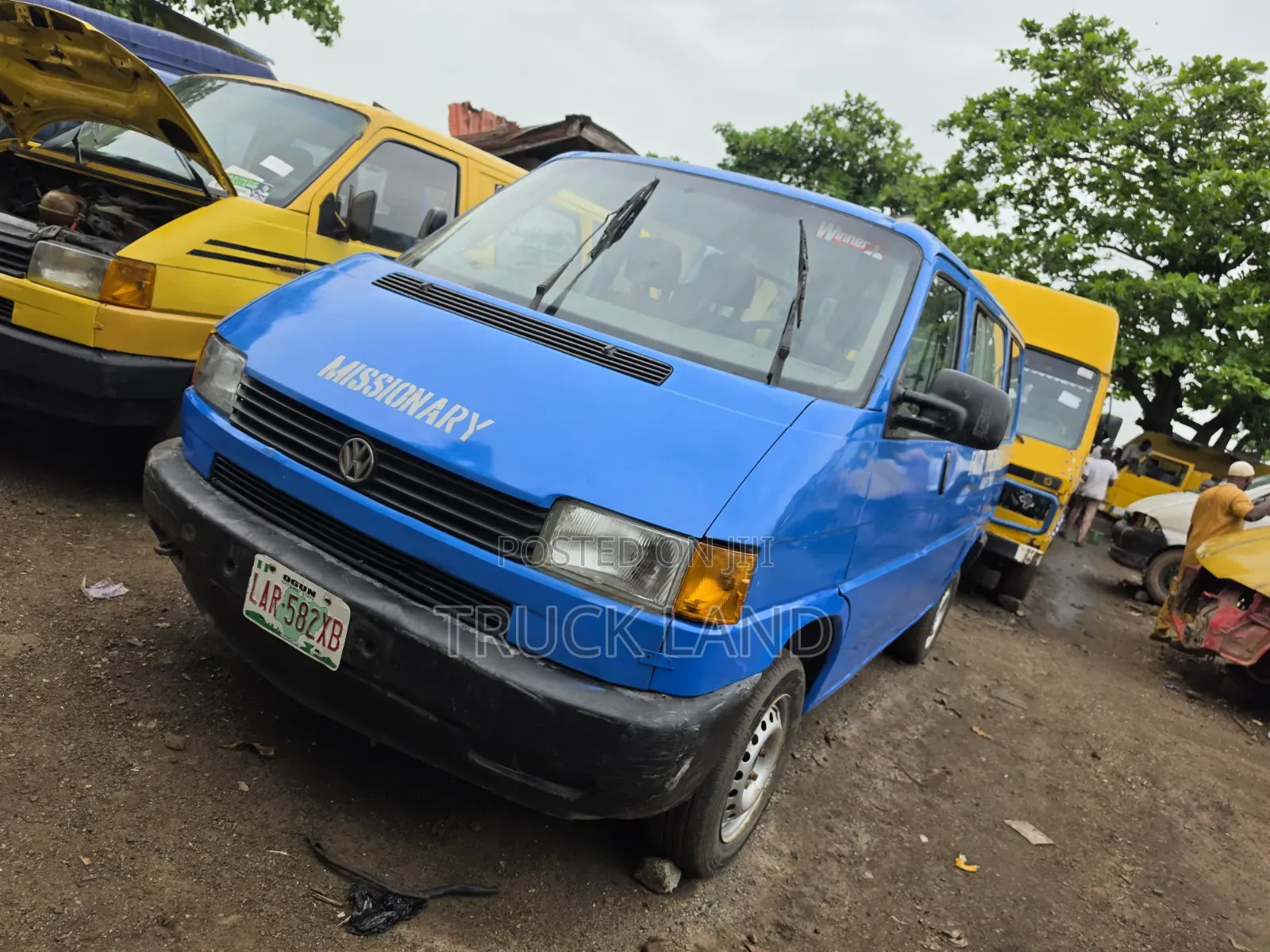 Volkswagen Transporter 2005 Blue