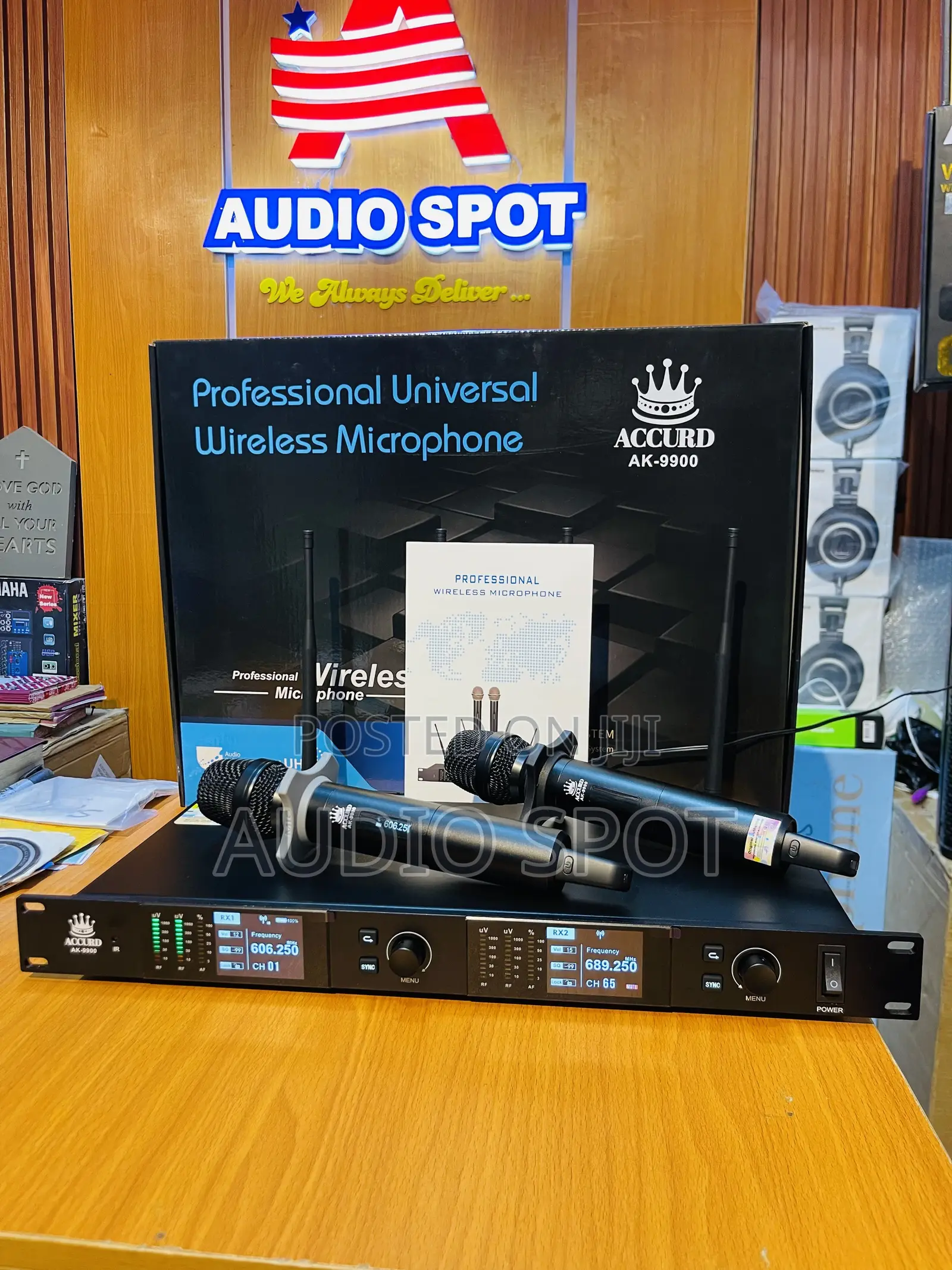 ACCURD AK-9900 Professional Dual Handheld Digital Wireless Microphone