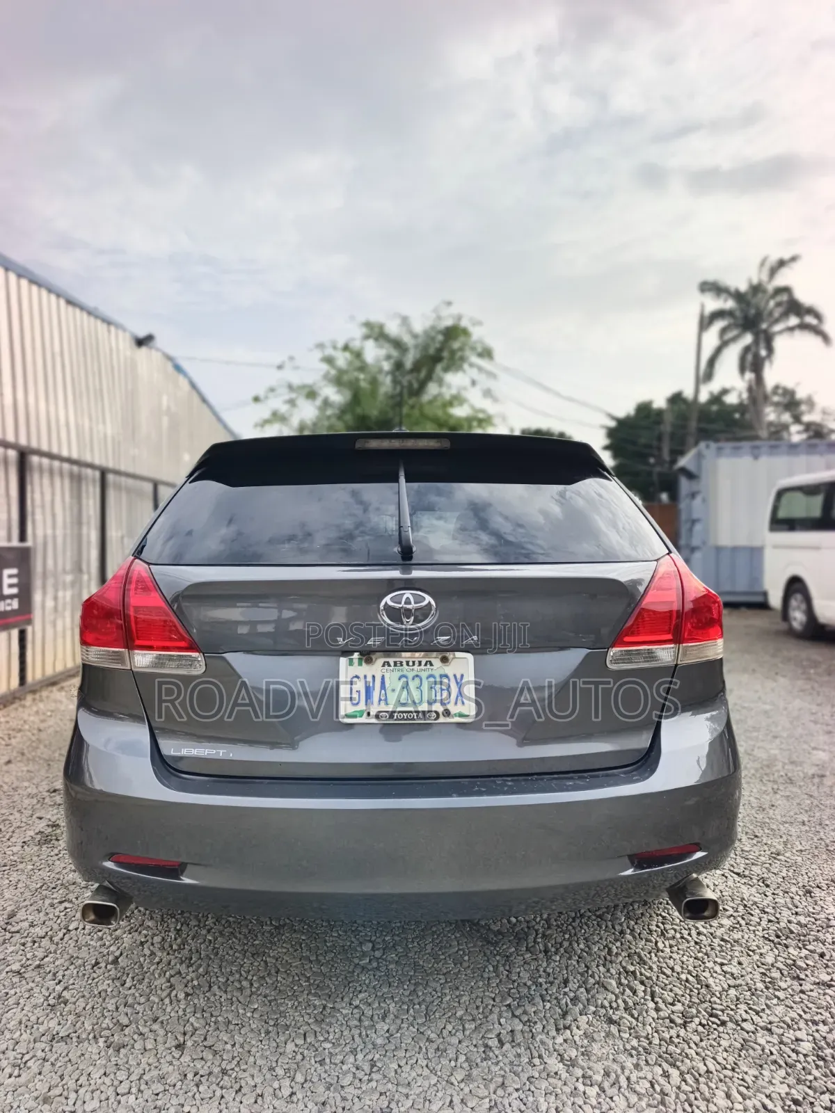 Toyota Venza AWD 2010 Gray