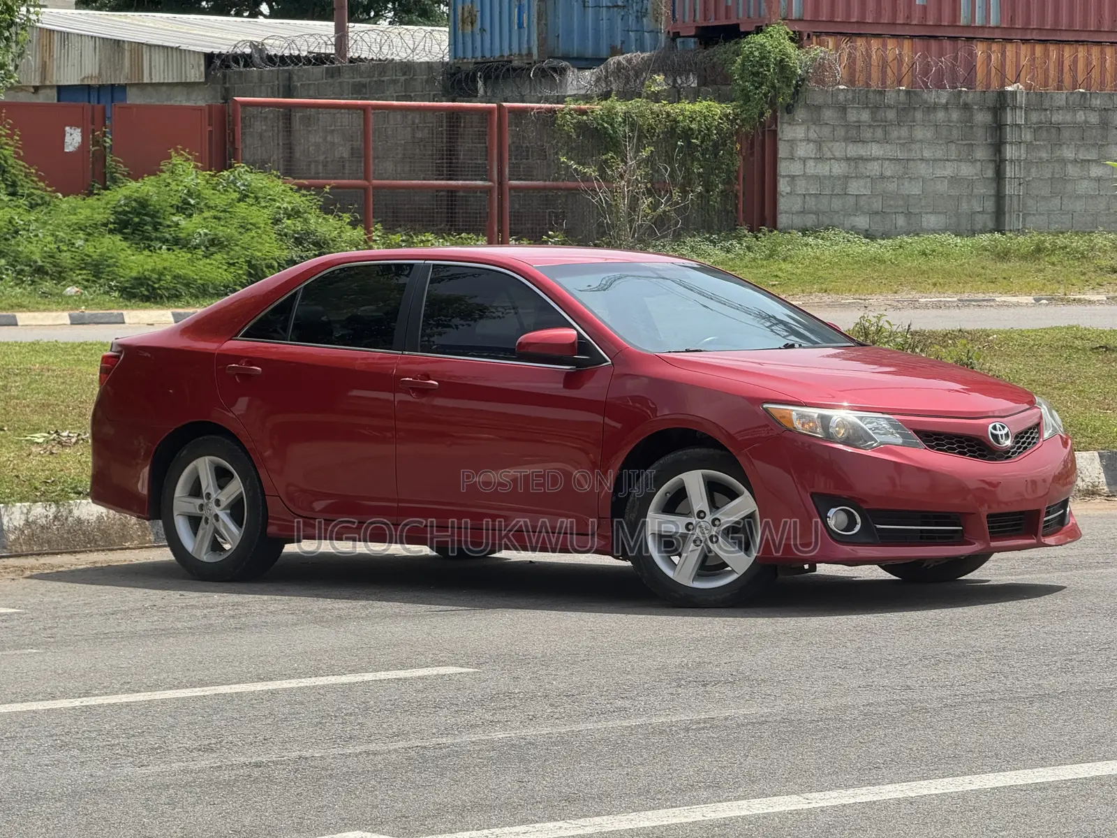 Toyota Camry SE 4dr Sedan (2.5L 4cyl 6A) 2015 Red