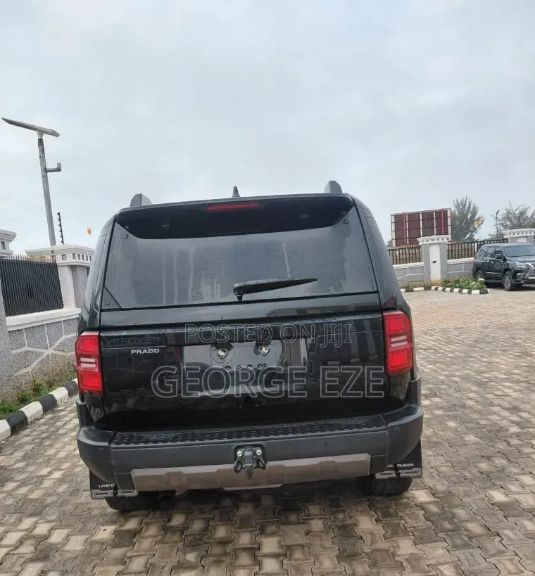 New Toyota Land Cruiser Prado 2025 Black
