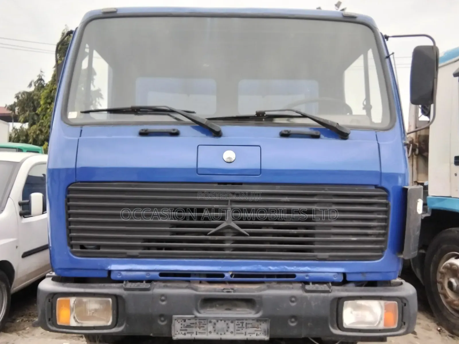 1417 Mercedes Benz Truck
