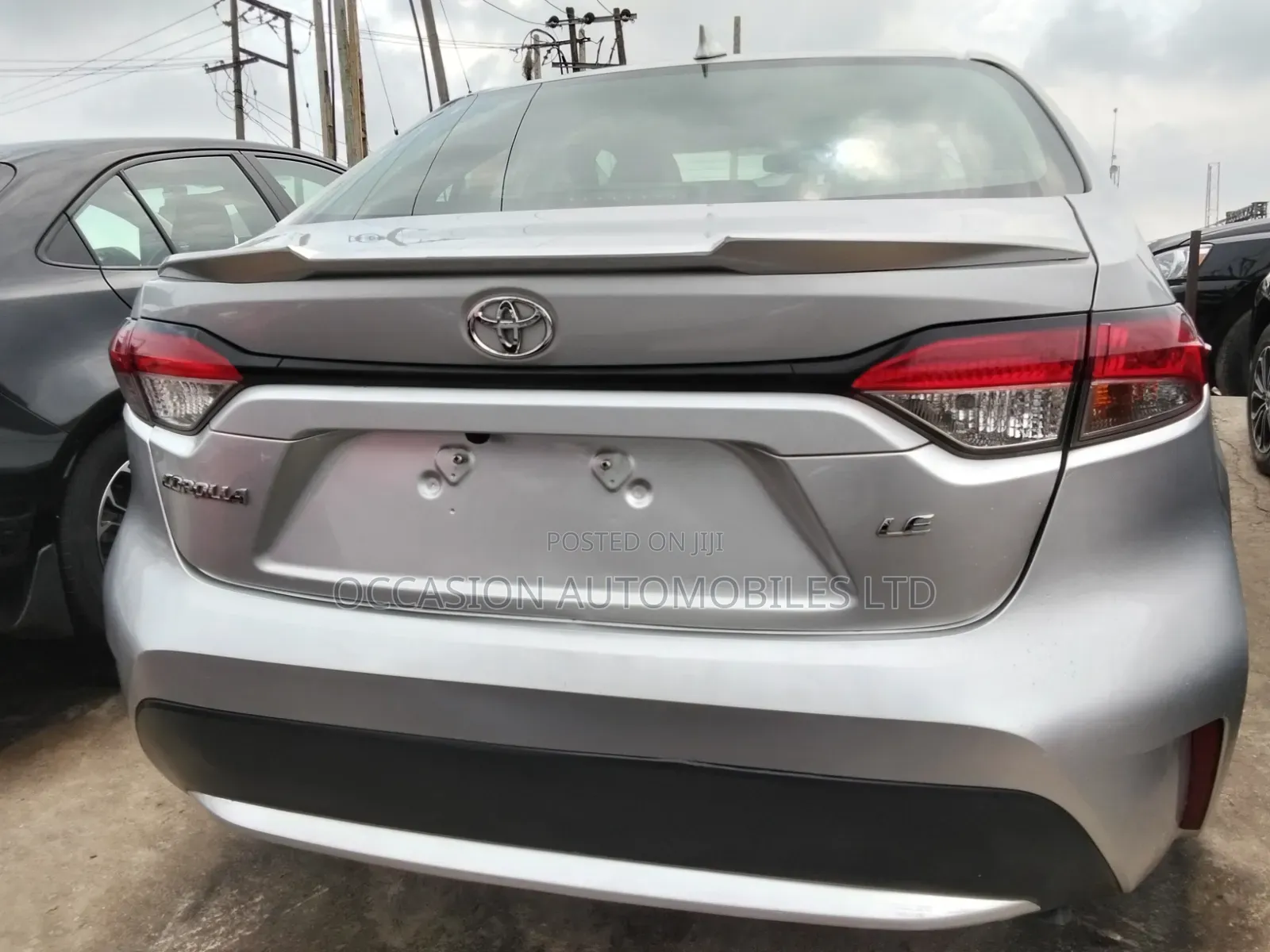 Toyota Corolla LE 2021 Silver