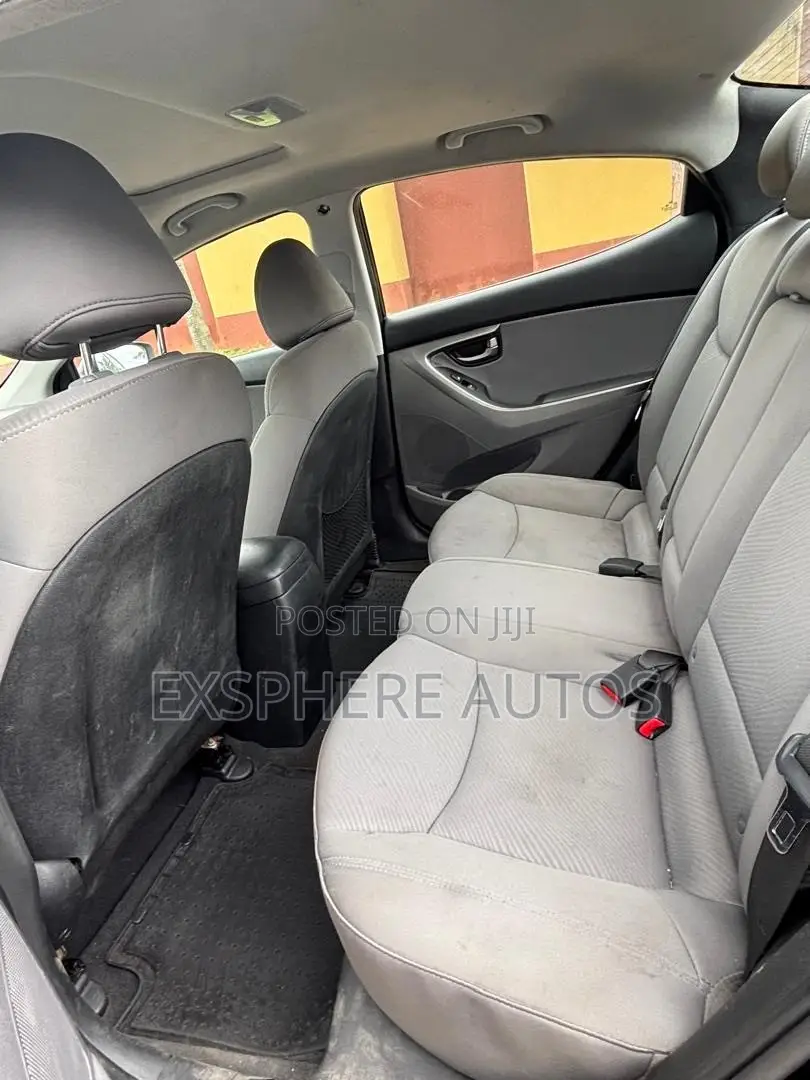 Hyundai Elantra 2011 Black