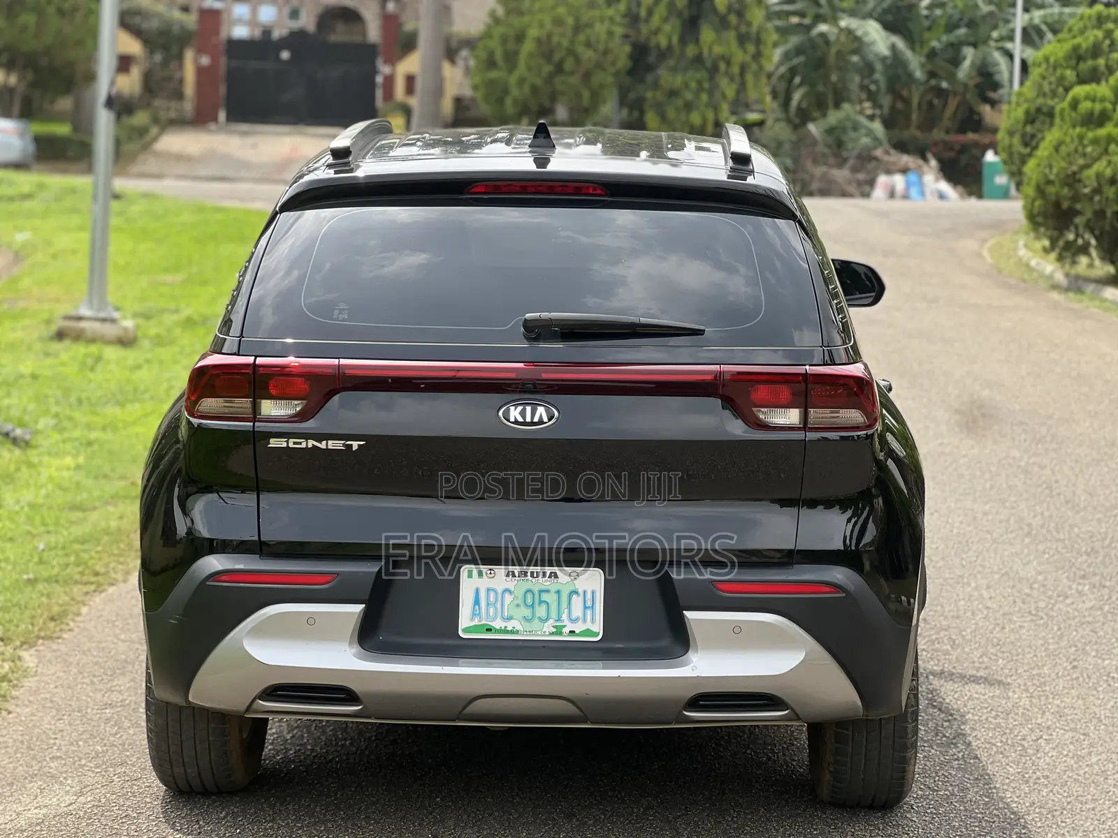 Kia Sonet 1.5 Petrol FWD 2021 Black