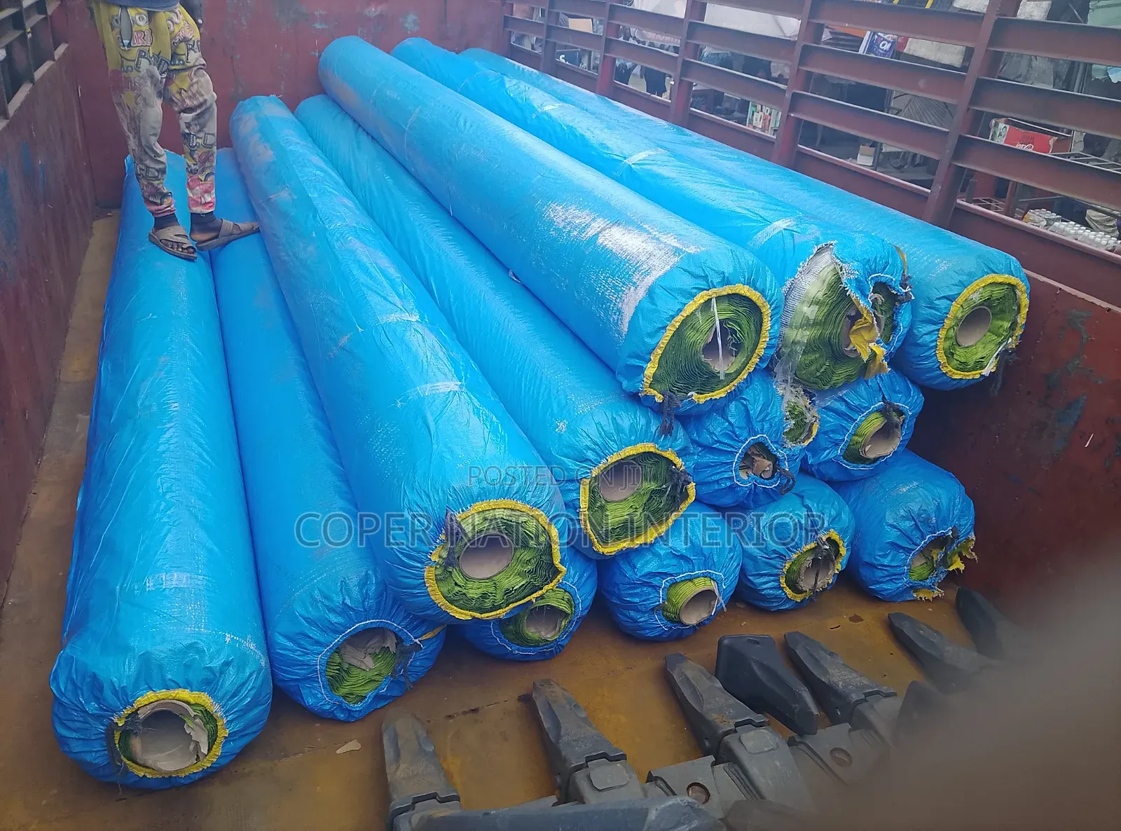 Artificial Grass. Available in Bundles. 50mm, 45,40, 35,30,25,20&15 Mm