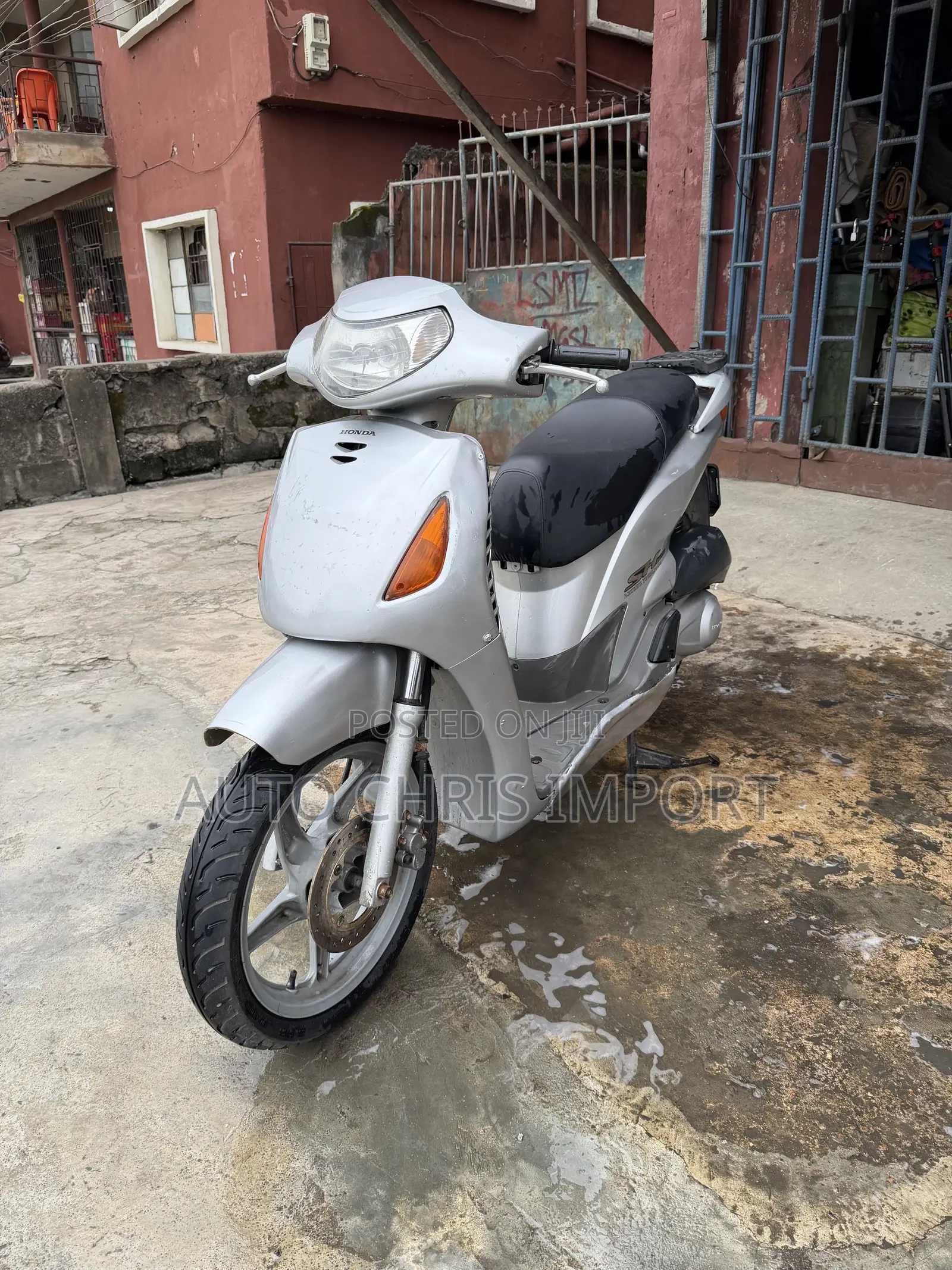 Honda 2013 Gray