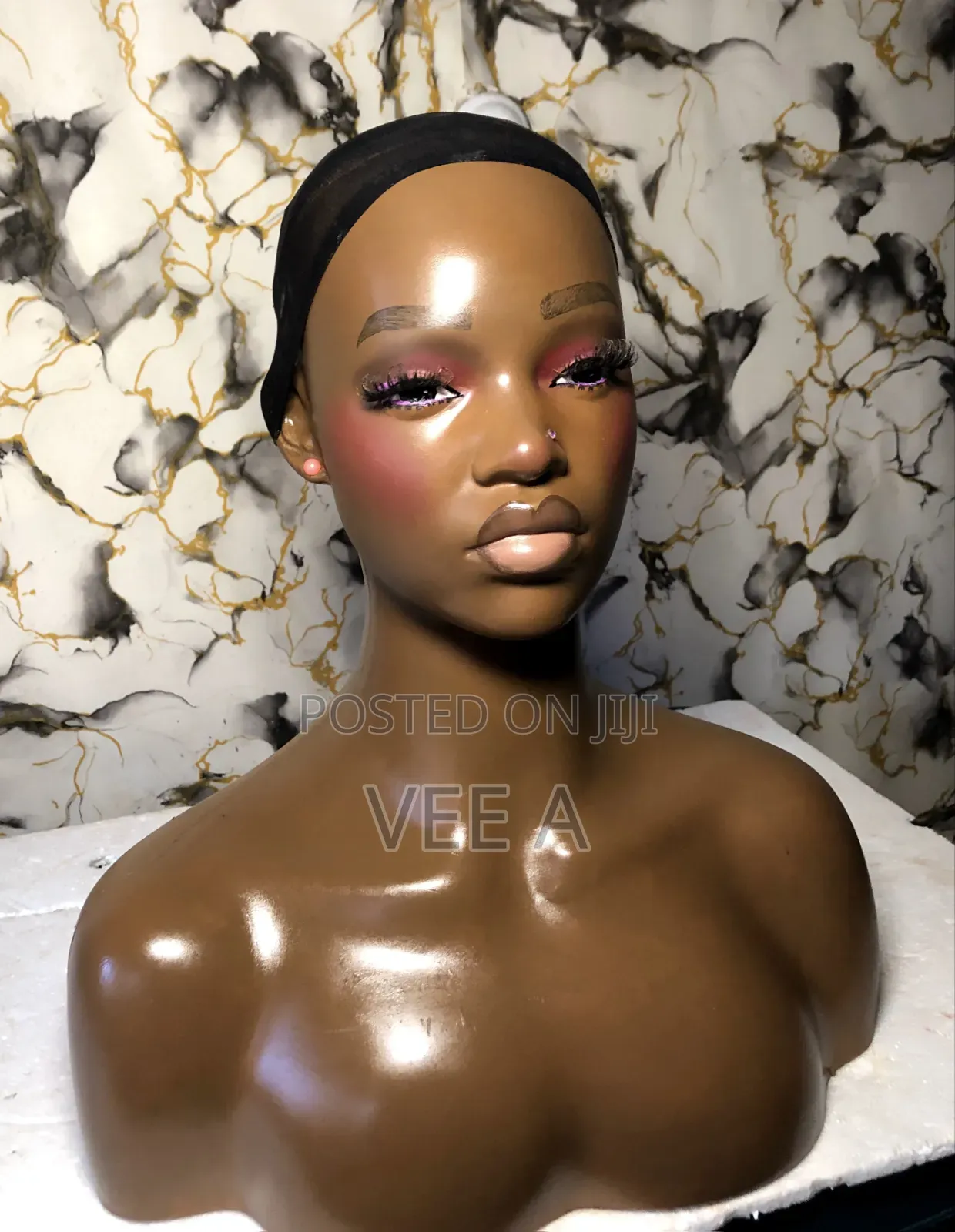 Realistic Glammed Mannequin Head With Shoulders&makeup for Wig Display