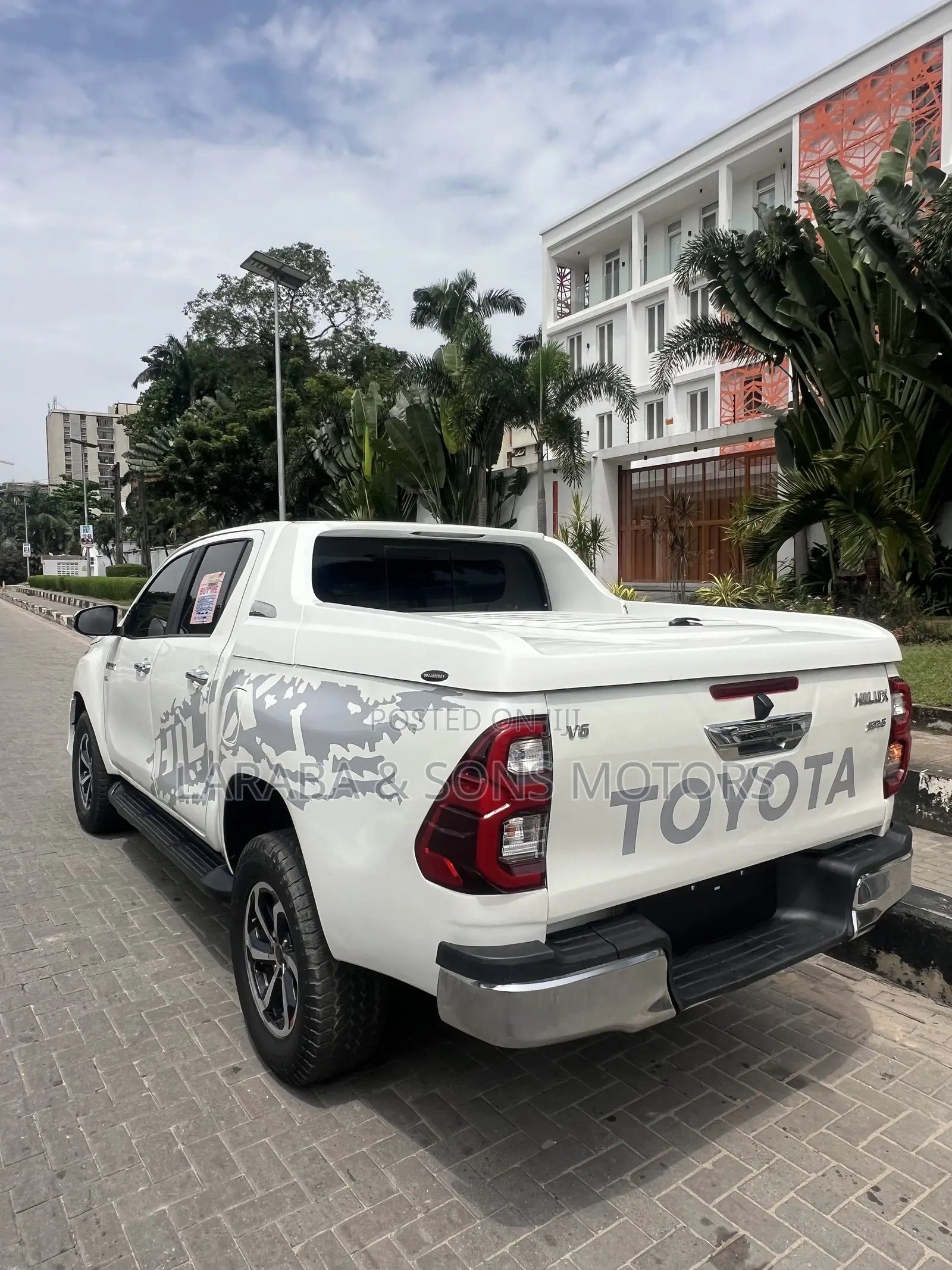 Toyota Hilux Revo Smart Cab Petrol 2.7 RWD 2020 Red