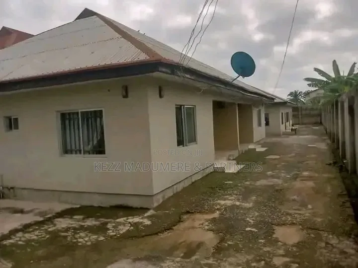 4bdrm Block of Flats in Abak Road Federal for sale