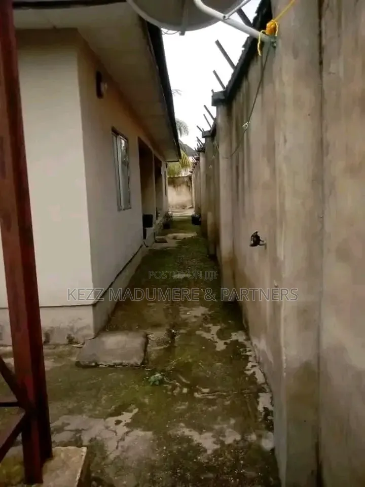 4bdrm Block of Flats in Abak Road Federal for sale