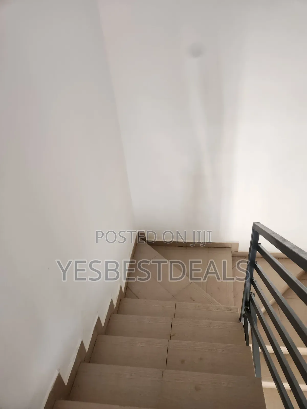 Furnished 3bdrm Townhouse/Terrace in Apo Resettlement for sale