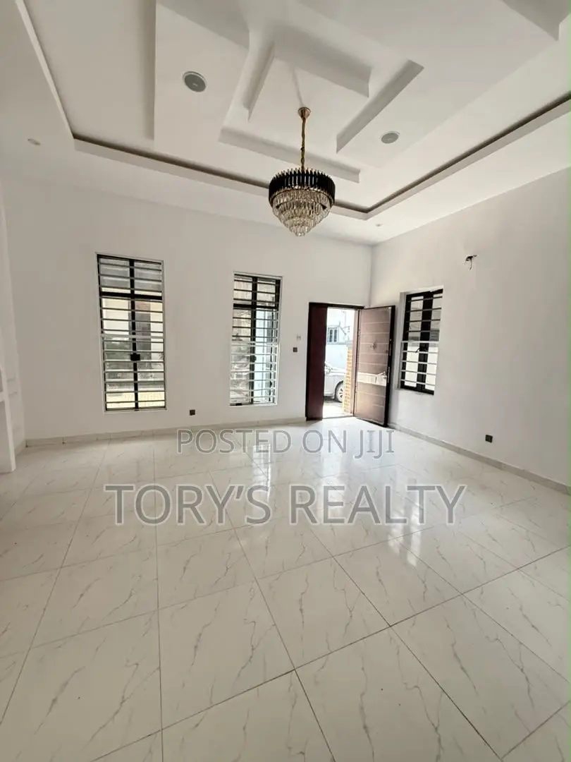 4bdrm Duplex in Ikate for sale