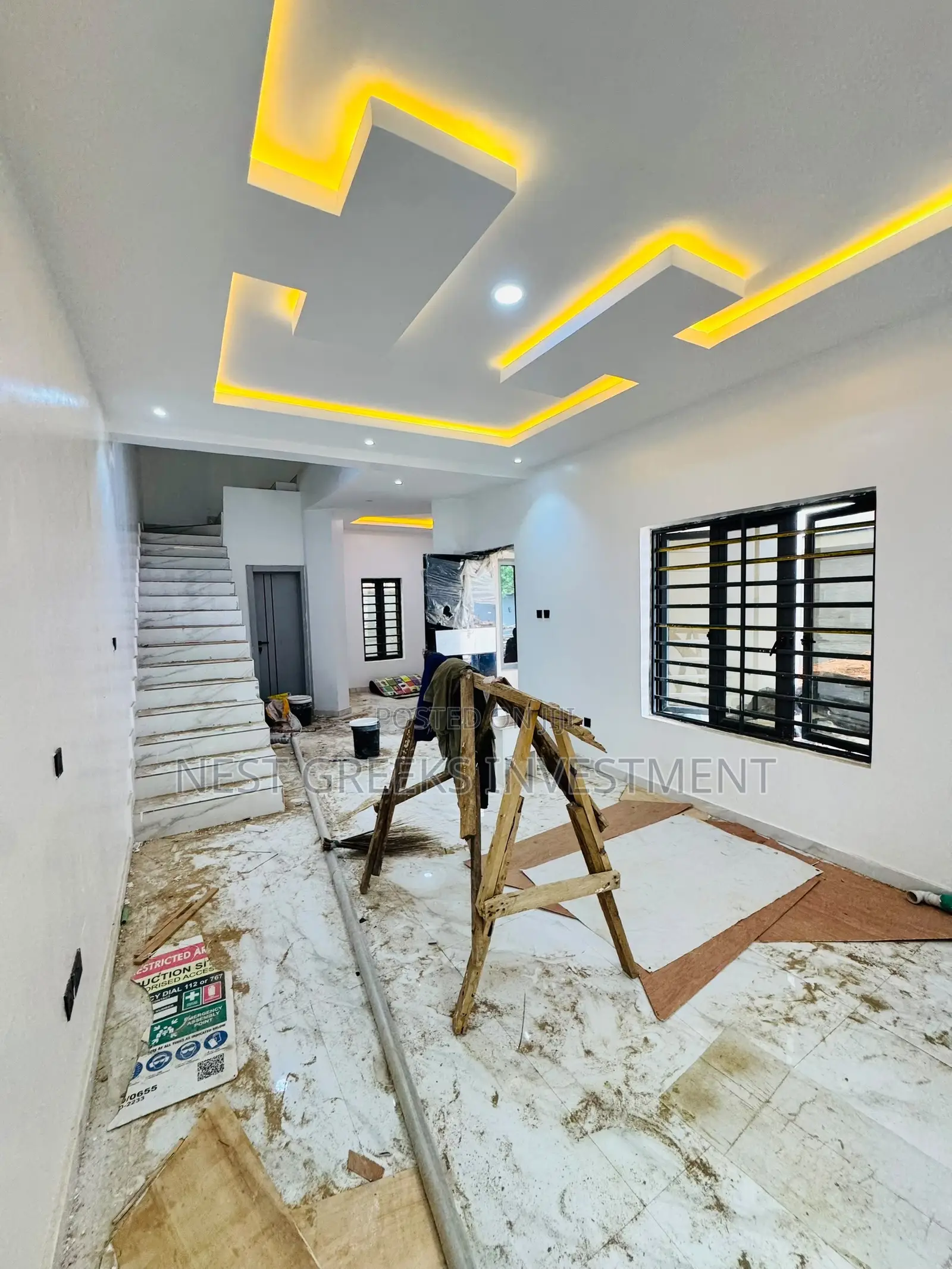 4bdrm Duplex in Berger for sale