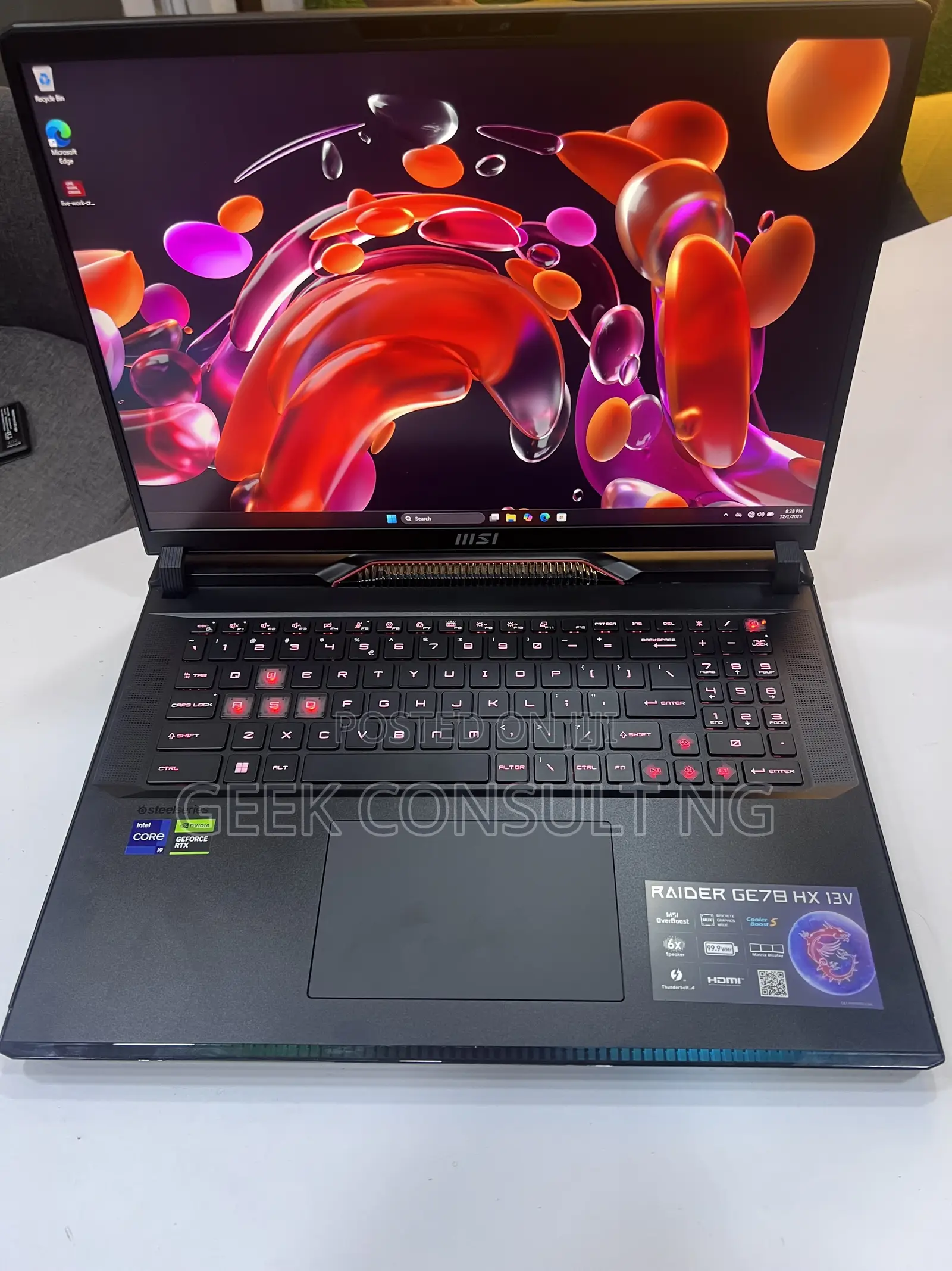 Laptop MSI Raider GE78HX 32GB Intel Core i9 SSD 1T