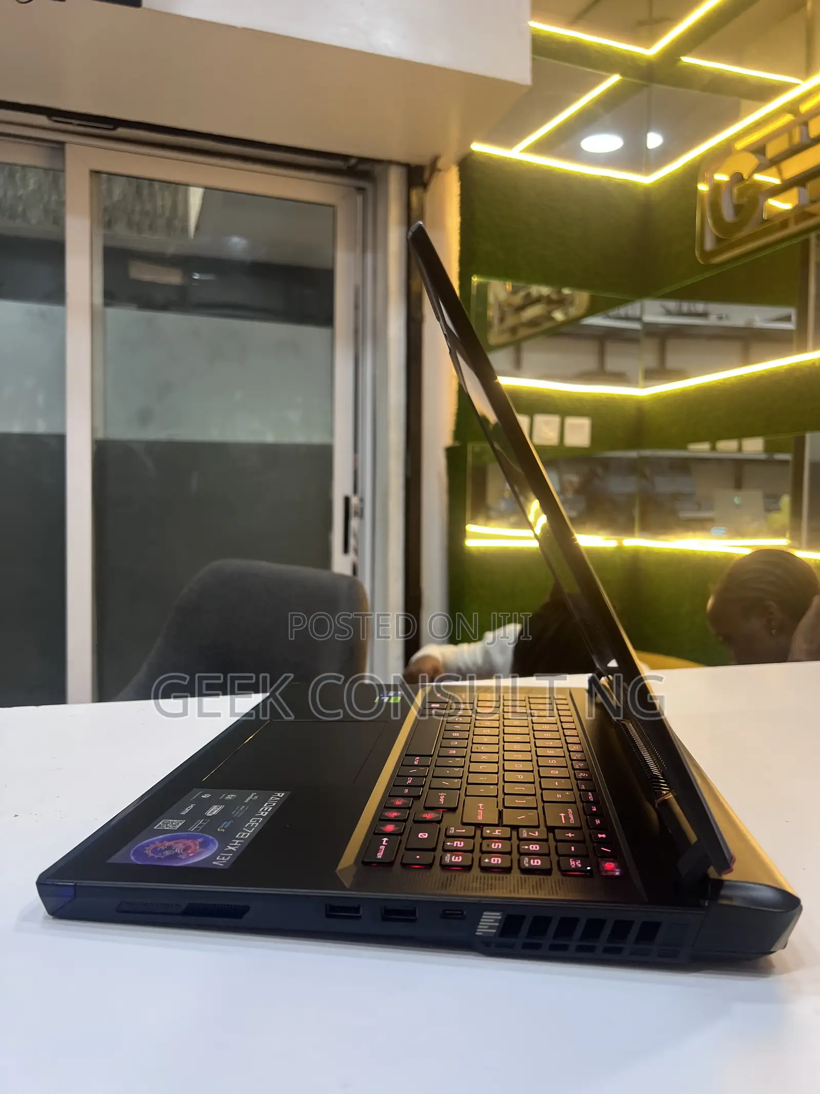 Laptop MSI Raider GE78HX 32GB Intel Core i9 SSD 1T